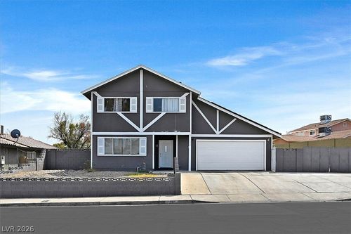 4301 El Esteban Way, Las Vegas, NV, 89121-6601 | Card Image