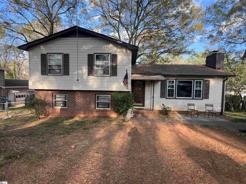 30 Tamwood Cir, Simpsonville, SC, 29680-3024 | Card Image