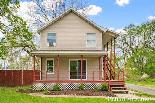 25 River Rd, Sparta, MI, 49345-1184 | Card Image