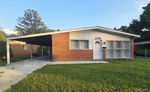 1292 Moulin Ave, Madison Heights, MI, 48071-2609 | Card Image