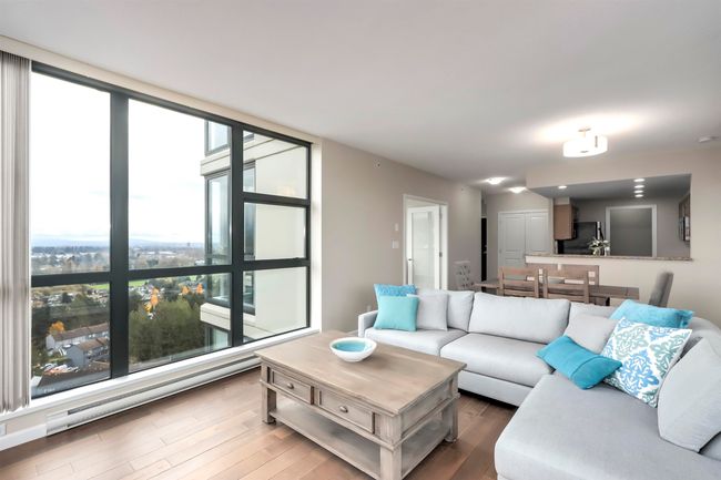 2501 - 288 Ungless Way, Condo with 2 bedrooms, 2 bathrooms and 2 parking in Port Moody BC | Image 11