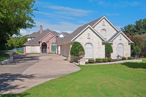 136 Yankee Creek Rd, Heath, TX, 75032-8826 | Card Image