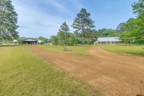 9689 E Fm 837, Palestine, TX, 75803 | Card Image