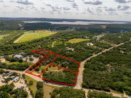 181 Spring Mountain Dr, Canyon Lake, TX, 78133-5481 | Card Image