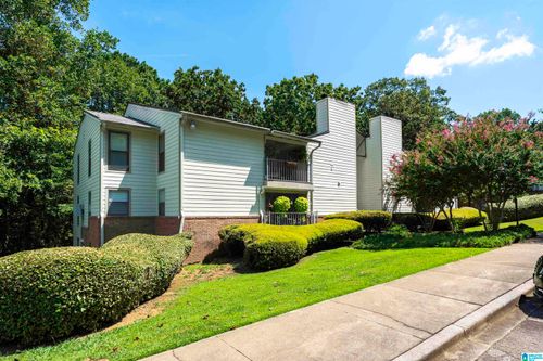 706-706 Gables Dr, HOOVER, AL, 35244-1896 | Card Image