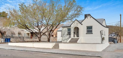 a-2404 N Kansas St, El Paso, TX, 79902-3104 | Card Image
