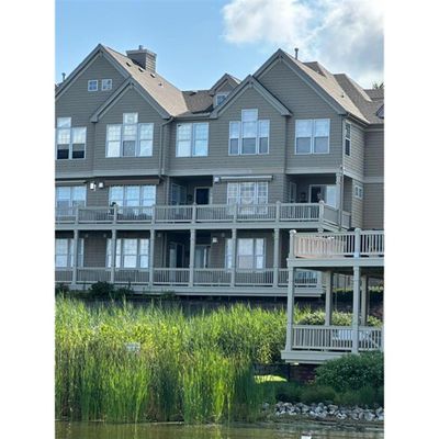 C - 405 Lake Avenue, Condo with 3 bedrooms, 3 bathrooms and 2 parking in Wauconda IL | Image 1