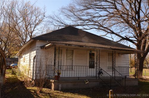 521 W Birch Avenue, Barnsdall, OK, 74002 | Card Image