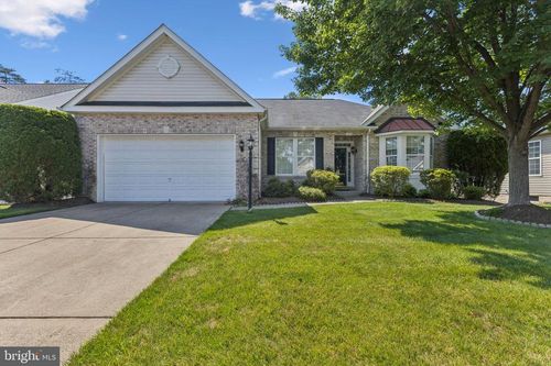 16076 Dancing Leaf Pl, DUMFRIES, VA, 22025-3609 | Card Image