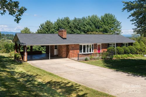 116 Dix Creek Chapel Rd, Asheville, NC, 28806-8478 | Card Image