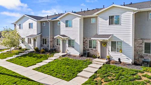 424 E Canfield Dr N, Ogden, UT, 84404 | Card Image