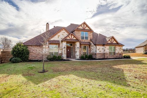 195 Brook Hollow Ln, Weatherford, TX, 76088-7631 | Card Image