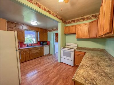 1008 Elm Street, House other with 2 bedrooms, 1 bathrooms and null parking in Chillicothe MO | Image 2