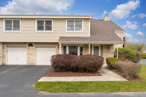apt-2-1922 Wisteria Ct, Naperville, IL, 60565-2071 | Card Image