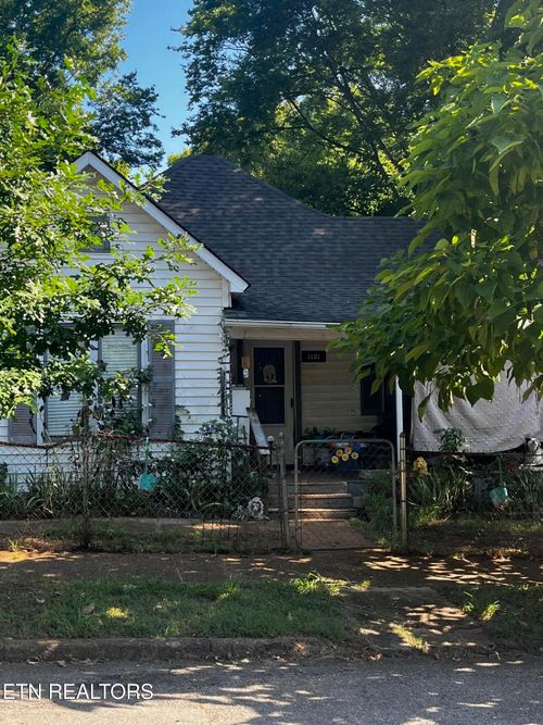 1121 Overton Pl, Knoxville, TN, 37917-5755 | Card Image