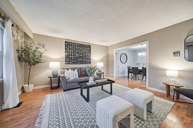 714 Pickering Beach Rd, House other with 4 bedrooms, 2 bathrooms and 4 parking in Ajax ON | Image 5