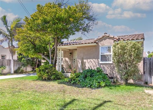 622 Center St, Costa Mesa, CA, 92627 | Card Image