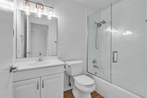 apt-108-500 E Riverside Dr, Austin, TX, 78704-1339 | Card Image
