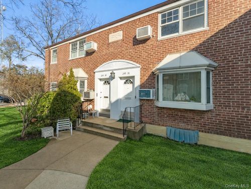 4-1282-249-36 63rd Ave, Little Neck, NY, 11362-2039 | Card Image