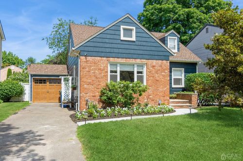 335 Hoe Ave, Scotch Plains, NJ, 07076-1134 | Card Image