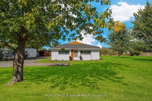 4546 Sherkston Rd, Sherkston, ON, L0S1R0 | Card Image