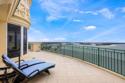 PH-2504 - 970 Cape Marco Drive, Condo with 4 bedrooms, 4 bathrooms and null parking in Marco Island FL | Image 3