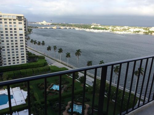 1805-1801 S Flagler Dr, West Palm Beach, FL, 33401-7349 | Card Image