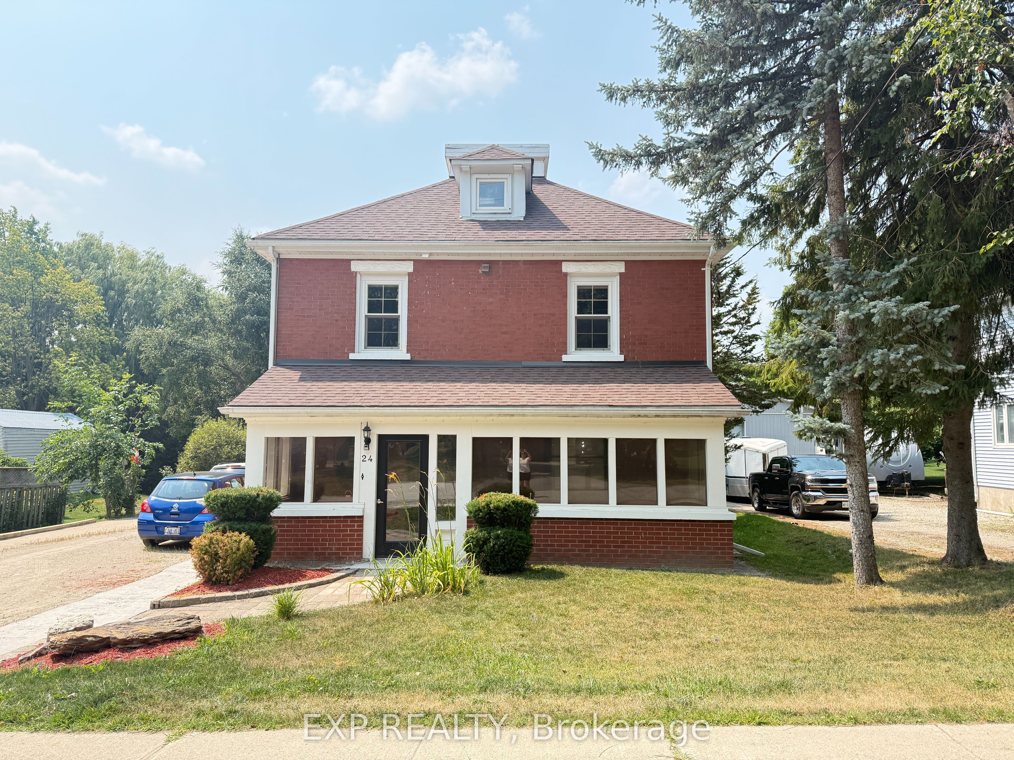 Residential Lease in East Luther Grand Valley
