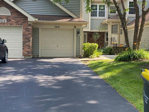 1014 Rockport Dr, Carol Stream, IL, 60188-4715 | Card Image