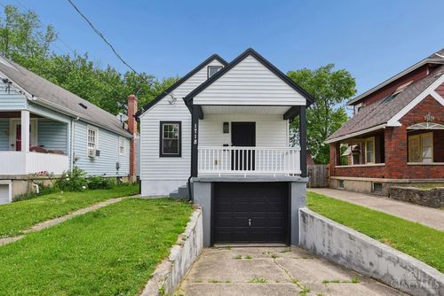 1718 Waltham Ave, Cincinnati, OH, 45239 | Card Image