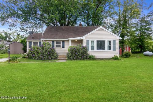 124 Maple Ave, Taylorsville, KY, 40071-8107 | Card Image