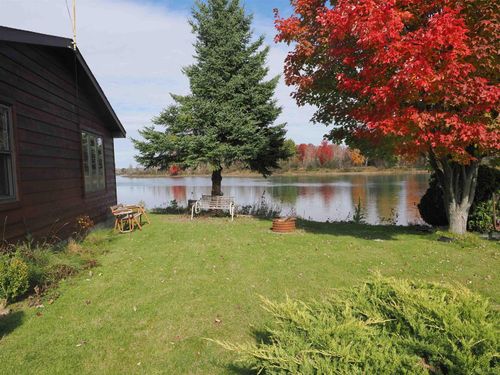 2039 S Riverside Dr, Sault Sainte Marie, MI, 49783 | Card Image