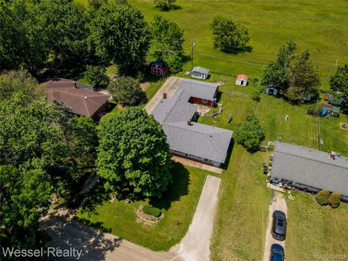 57121 Omo Rd, Ray Twp, MI, 48096-4522 | Card Image