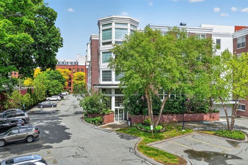 315-248 Albion St, Wakefield, MA, 01880-3183 | Card Image
