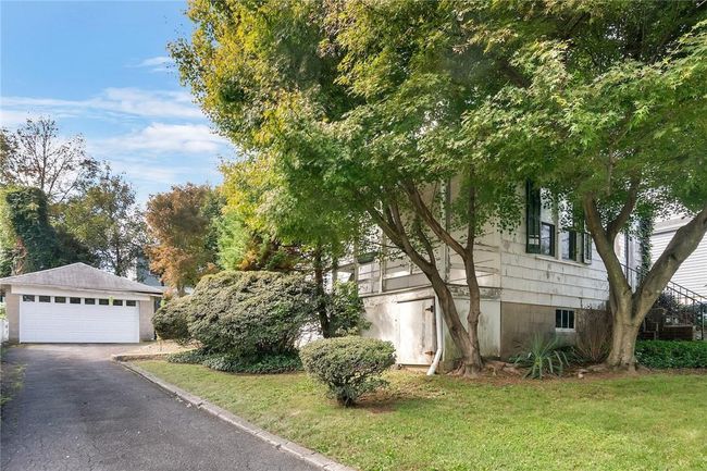 306 Hunter St, House other with 3 bedrooms, 1 bathrooms and 1 parking in Mamaroneck NY | Image 15