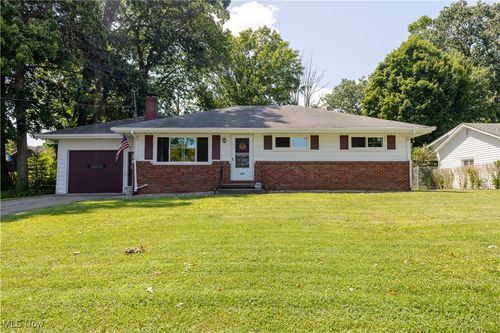 258 S Navarre Ave, Austintown, OH, 44515-3210 | Card Image