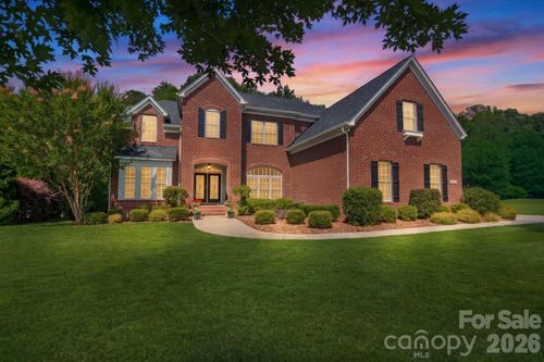 415 Five Leaf Ln, Waxhaw, NC, 28173-7047 | Card Image