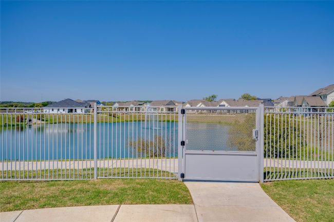 102 - 121 Harborside Dr, Condo with 2 bedrooms, 3 bathrooms and null parking in San Marcos TX | Image 28