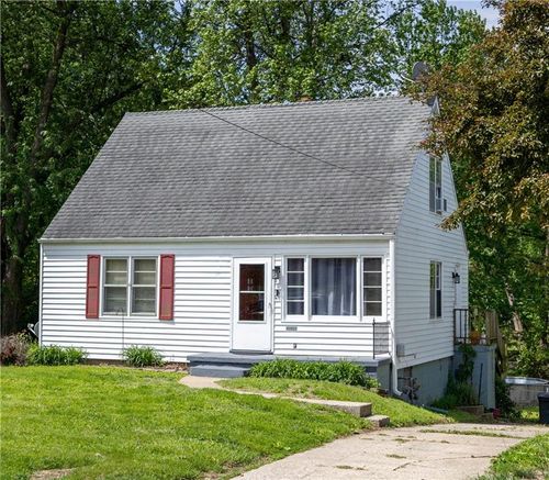 206 S 31st St, Saint Joseph, MO, 64501-3306 | Card Image