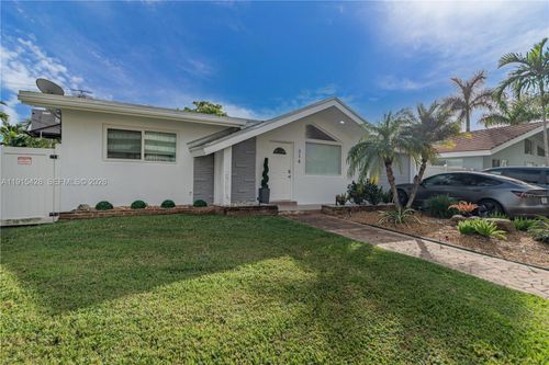 314 Se 3rd St, Dania Beach, FL, 33004-4012 | Card Image