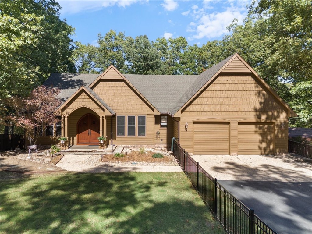 Alfred Rd, Bentonville, AR 72712