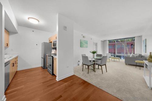 327-425 W Beech, San Diego, CA, 92101 | Card Image