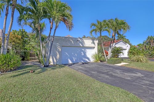 5703 Ainsley Ct, Boynton Beach, FL, 33437 | Card Image