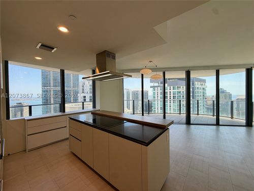 4301-1000 Brickell Plz, Miami, FL, 33131-3872 | Card Image