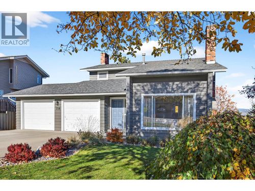 758 Fleming Drive, Kamloops, BC, V1S1B3 | Card Image