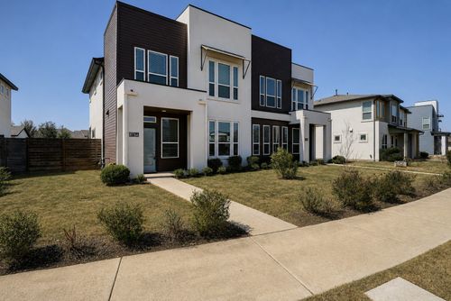b-8716 Whitter Dr, Austin, TX, 78747-4206 | Card Image