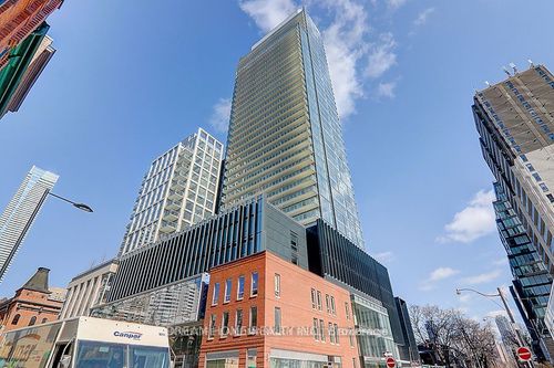 610-3 Gloucester St, Toronto, ON, M4Y0C6 | Card Image
