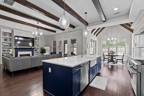 5571 Hayes Crest Cir W, Arlington, TN, 38002-1128 | Card Image