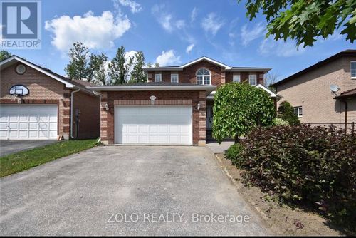 148 Cheltenham Rd, Barrie, ON, L4M6S6 | Card Image