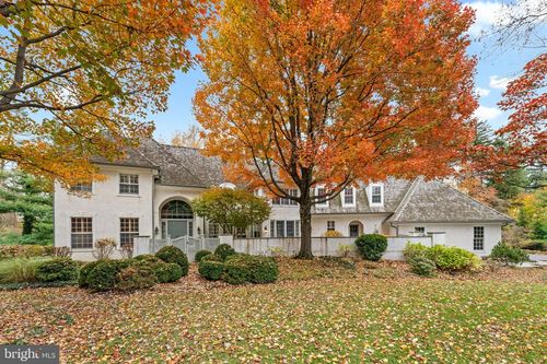 841 Mount Moro Rd, VILLANOVA, PA, 19085-2059 | Card Image